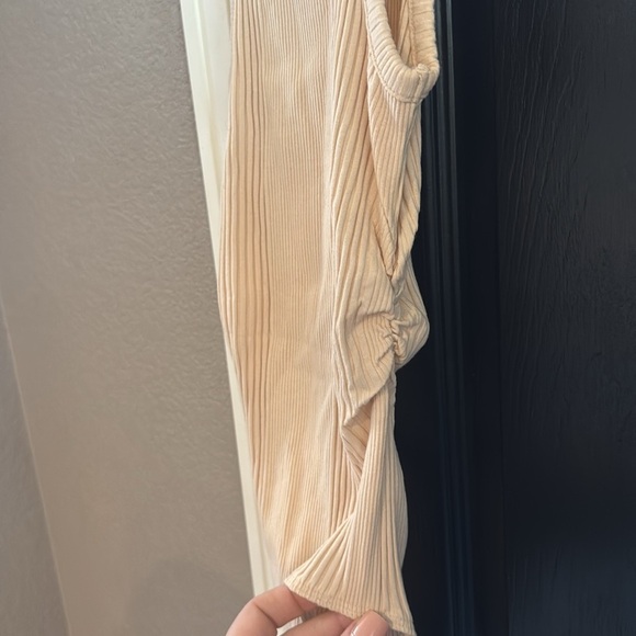 Cream Ribbed Bodysuit with High Neckline - Picture 4 of 4